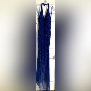 Elegant Blue Evening Gown